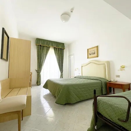 Hotel Reginella Sant'Agata sui due Golfi