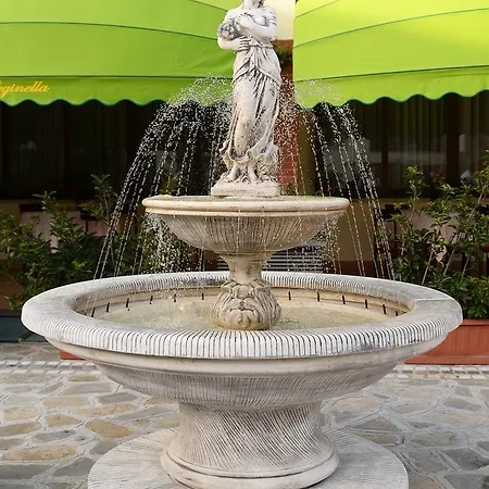 Reginella 3*