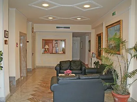 Reginella 3* SantʼAgata sui Due Golfi